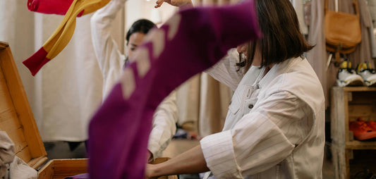 Mitos sobre usar ropa de segunda mano que debes dejar atrás