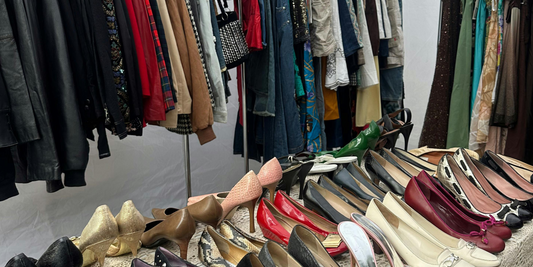 Más que moda: cómo la ropa de segunda mano puede transformar comunidades