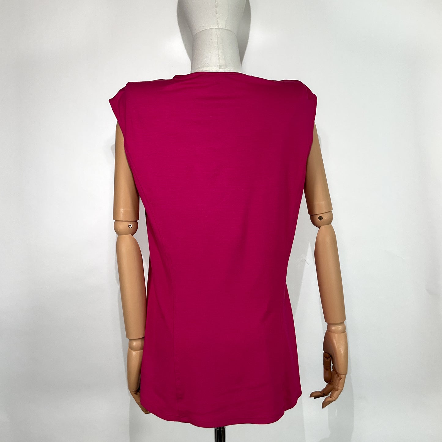 Blusa Fucsia con Cierre – Marca Julio, Talla 6