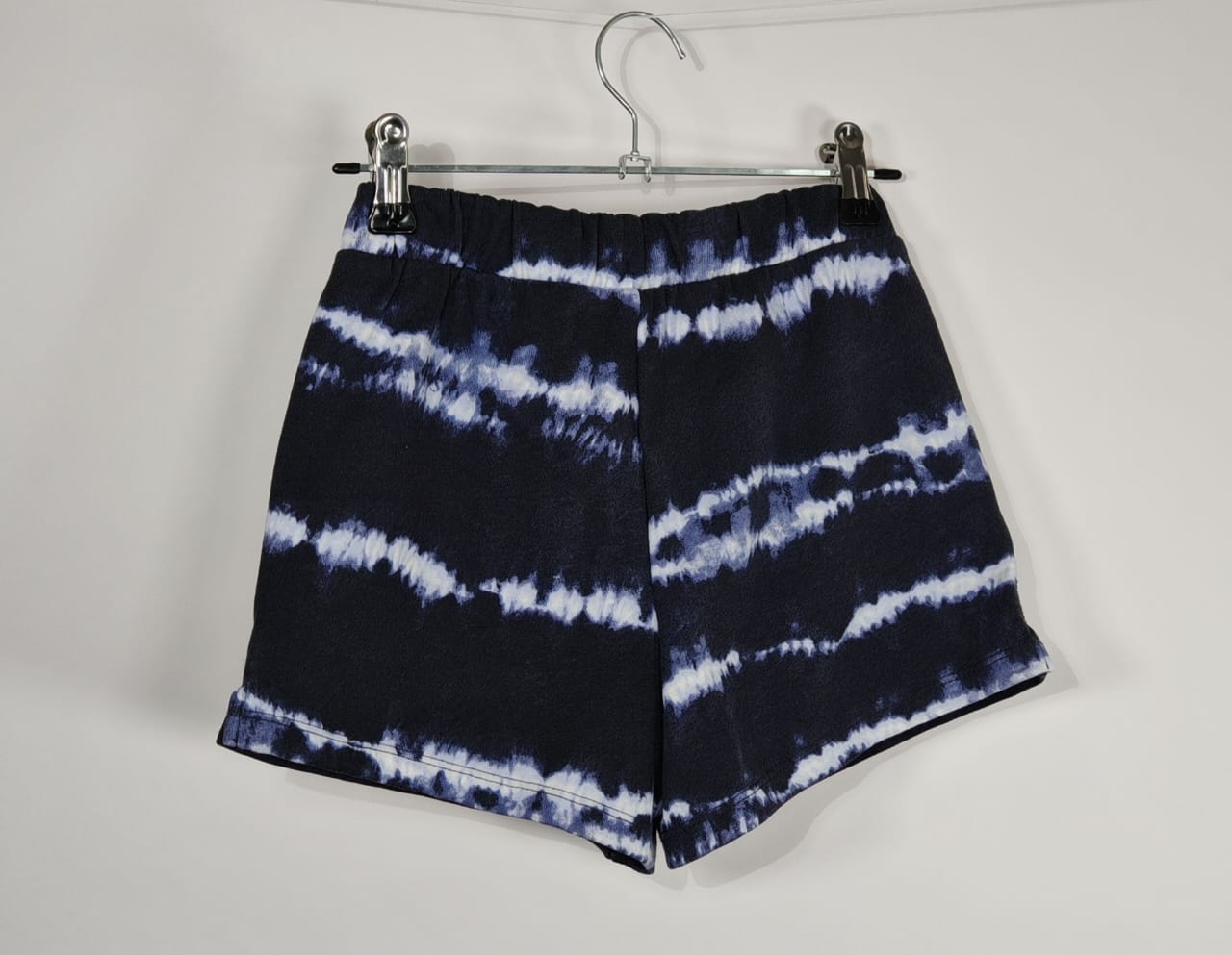 Short GAP Kids Tie Dye Azul – Estilo y Comodidad para Niños