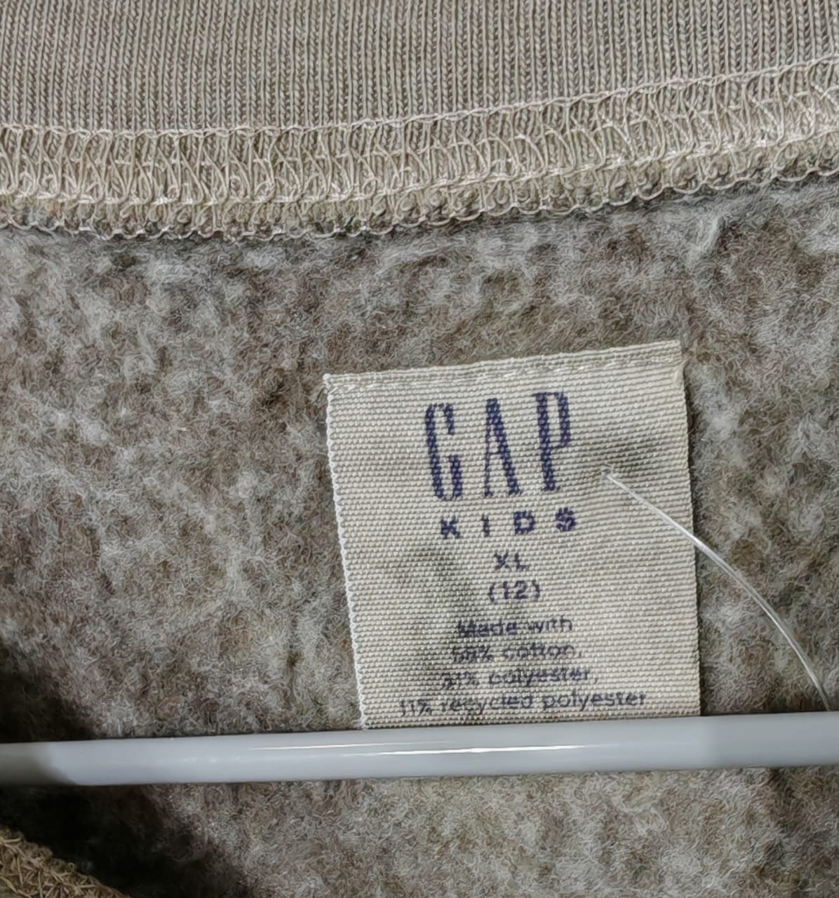 Sudadera Tie Dye Old Navy – Talla XL (12)