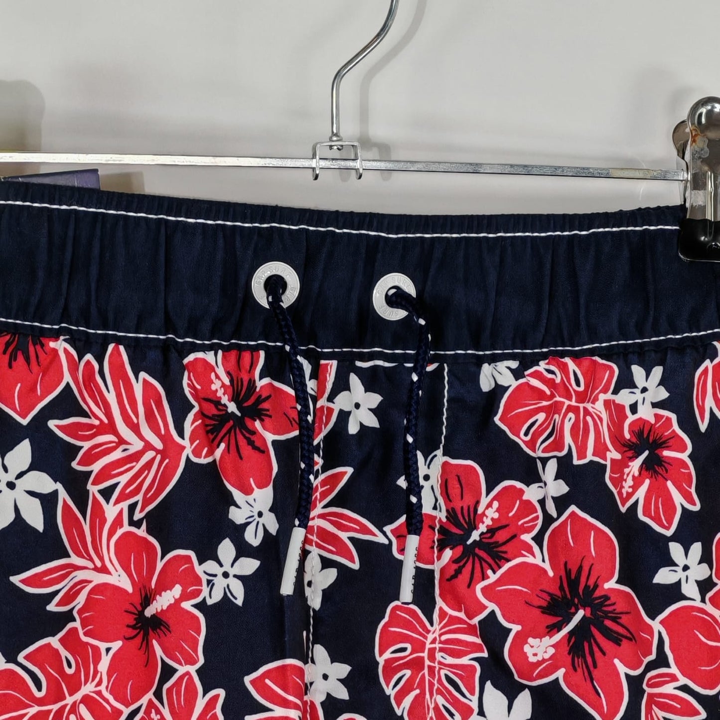 Short Azul Estampado Floral – Talla L (10) Niño