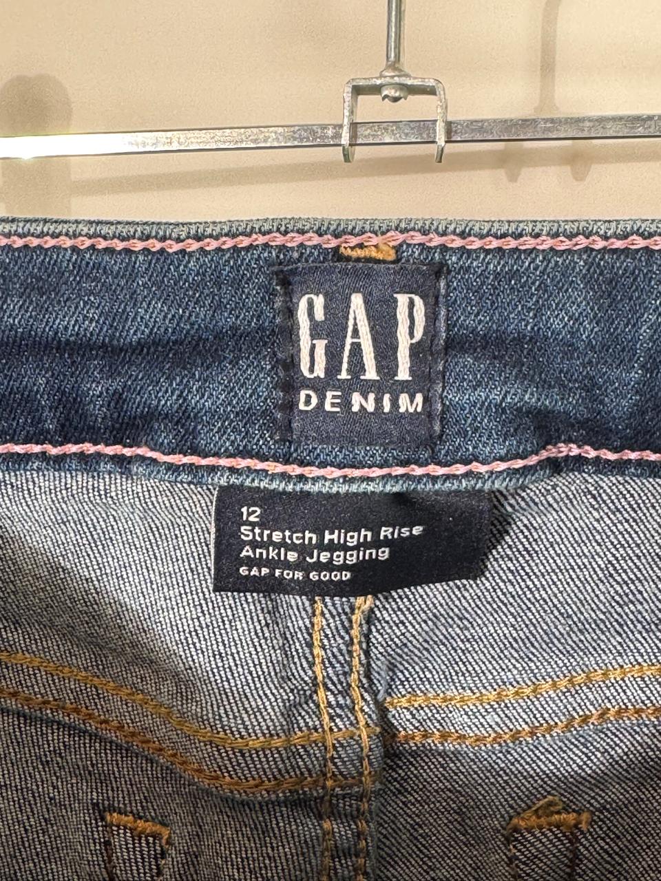 Jeans Levi’s Niña Mezclilla con Estrellas – Talla 12