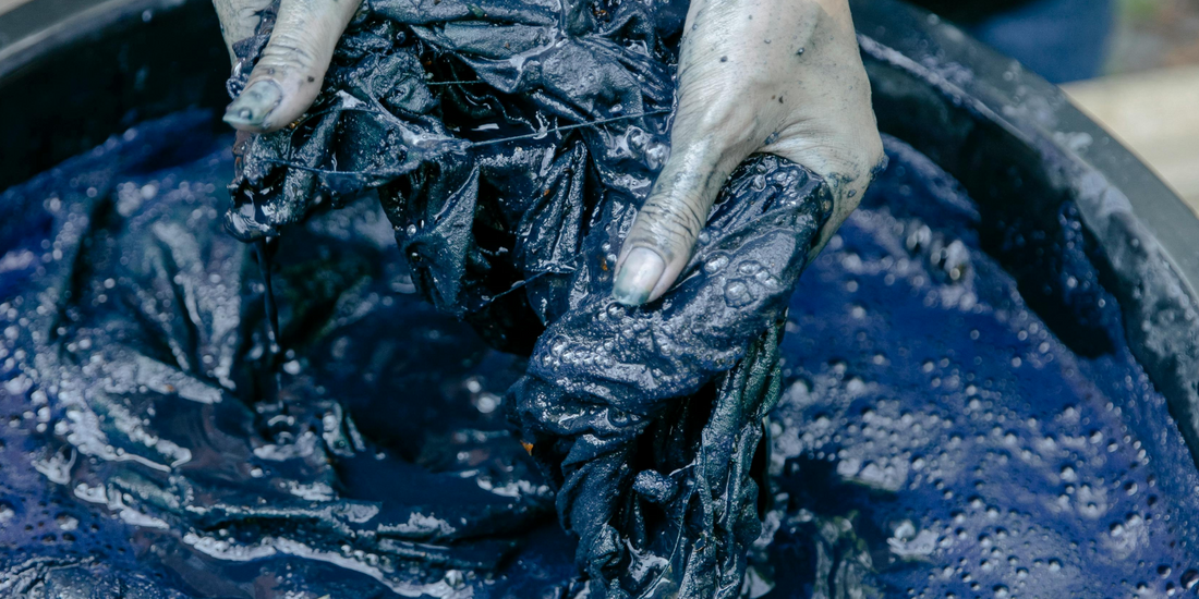 Reciclar ropa, salvar planeta: Beneficios ambientales del reciclaje textil