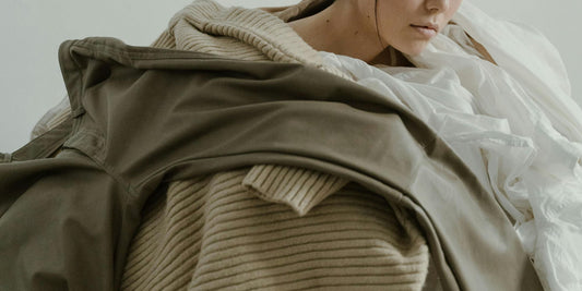 Acumular para sentir control: lo que el exceso dice de nuestra época