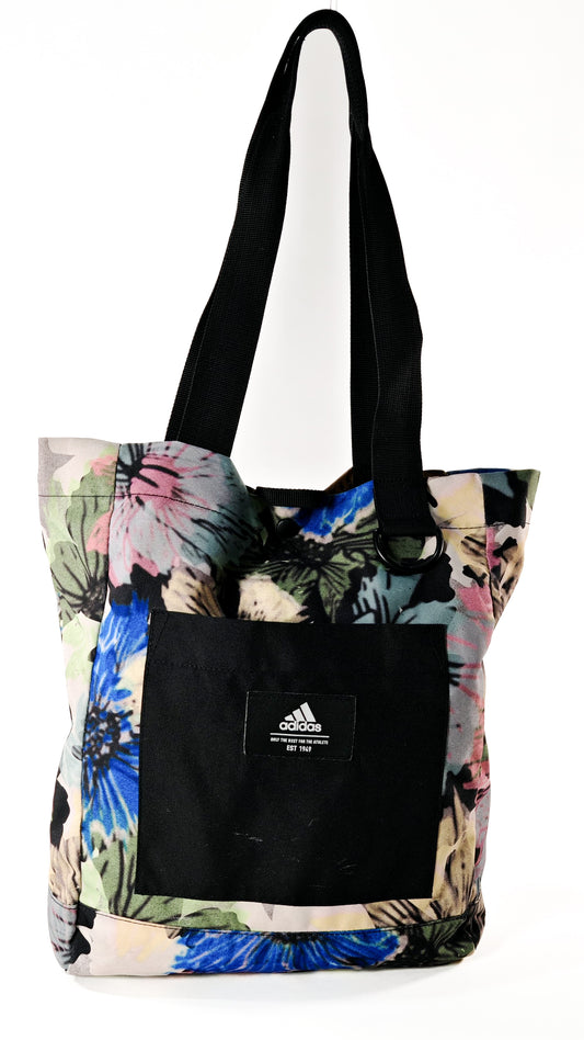 Bolso Sport Adidas Estampado Floral – Comodidad y Estilo para tu Rutina