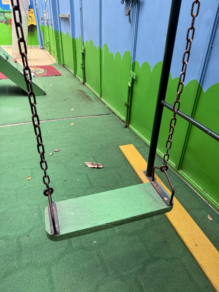 Juego Infantil de Madera con Toboganes