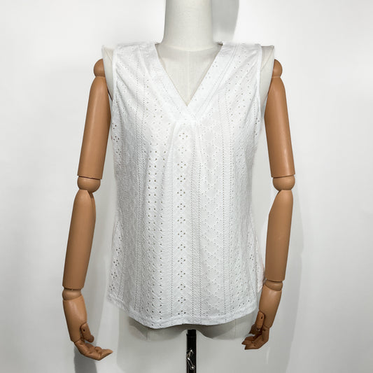 Blusa Blanca Brocada sin Marca – Talla M/L