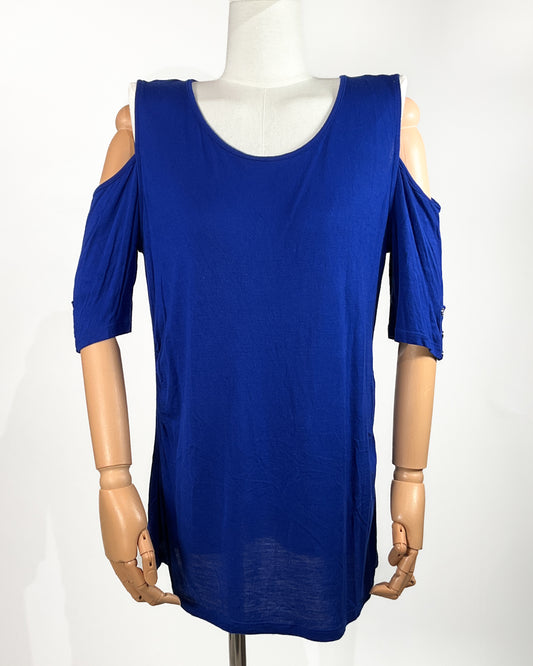 Blusa Azul Hombros Descubiertos – Contempo – Talla G