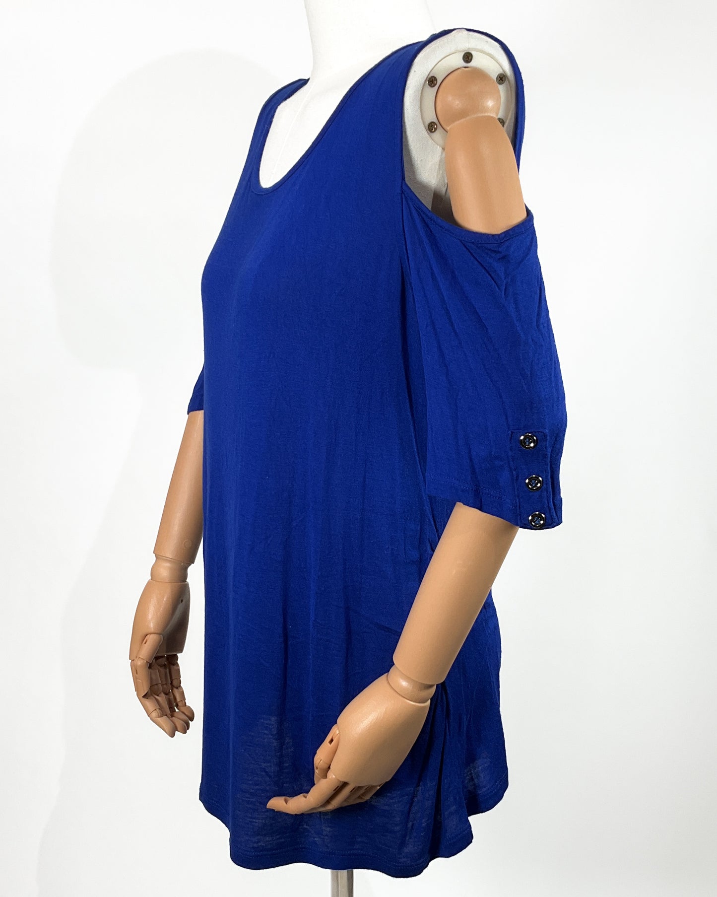 Blusa Azul Hombros Descubiertos – Contempo – Talla G