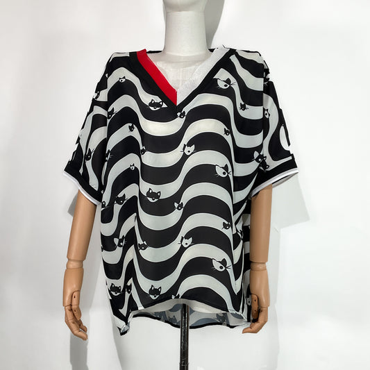 Blusa Estampado Gatitos Blanco y Negro – Talla G