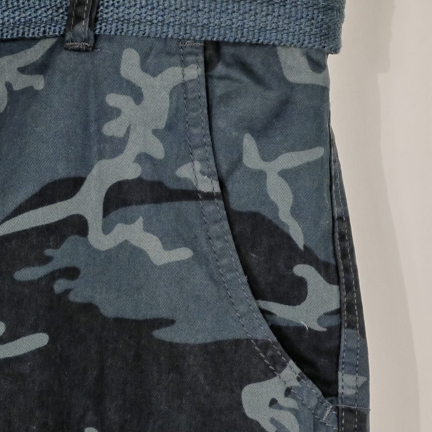 Bermuda camuflaje azul Ring of Fire – Talla 34 para hombre