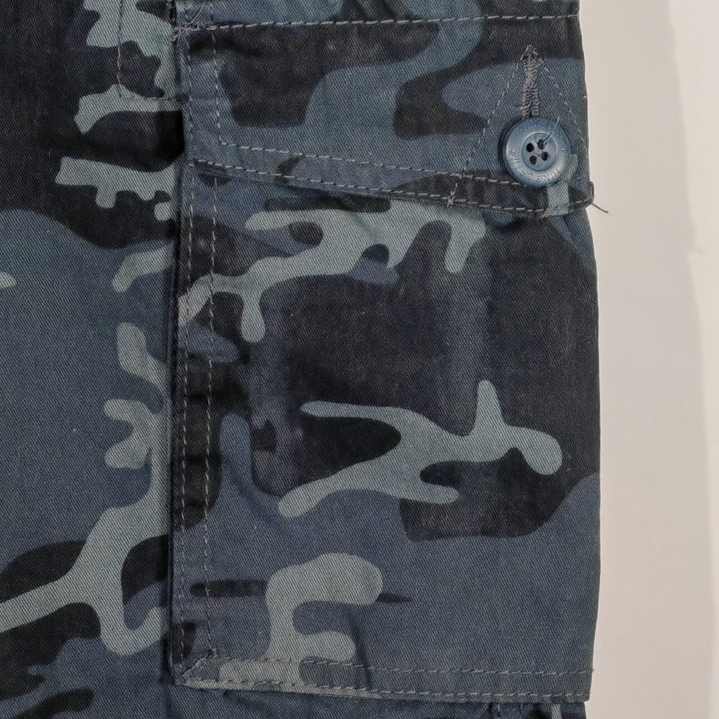 Bermuda camuflaje azul Ring of Fire – Talla 34 para hombre