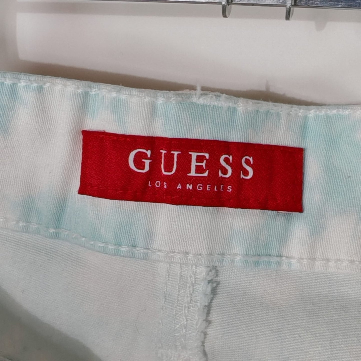 Short Guess Tie Dye para Mujer – Talla 27