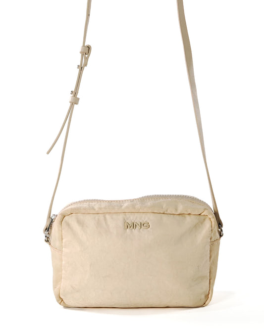 Crossbody Mango Beige – Minimalismo y Estilo para tu Día a Día
